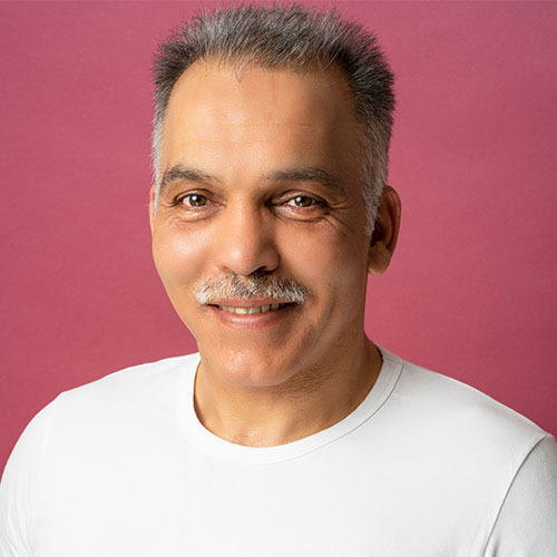 Portrait of Sabri Maraqa, Physiotherapist and Owner